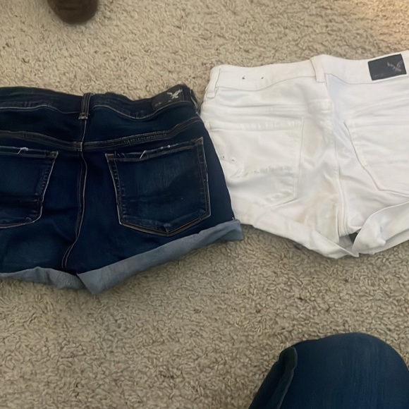 American Eagle super stretch shorts - Picture 2 of 5
